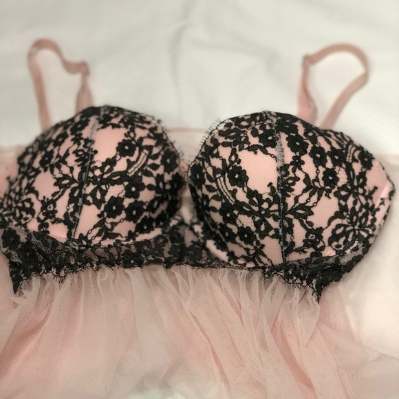 Victoria’s Secret Babydoll Sheer lingerie - Picture 4 of 4